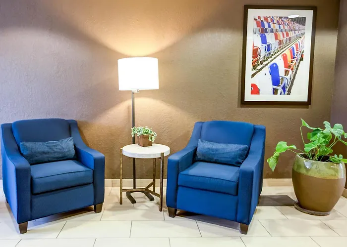 Charlotte Suites By Ihg